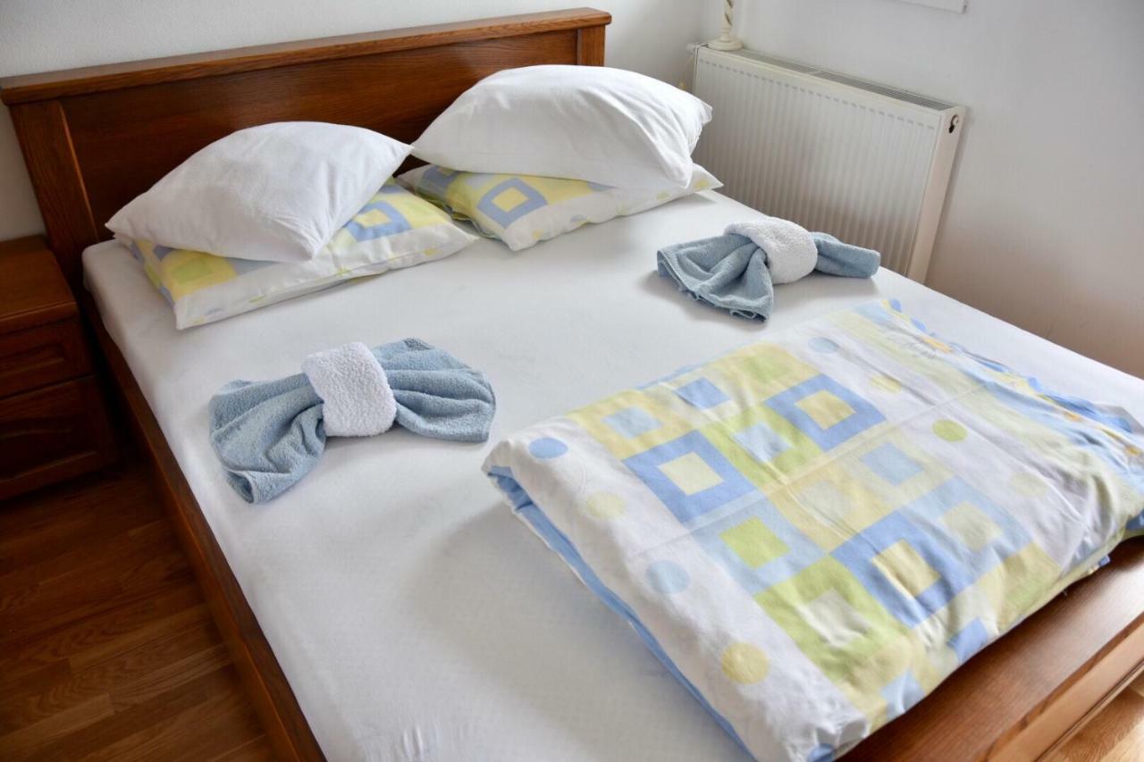 Appartamento Relax Teslić Esterno foto
